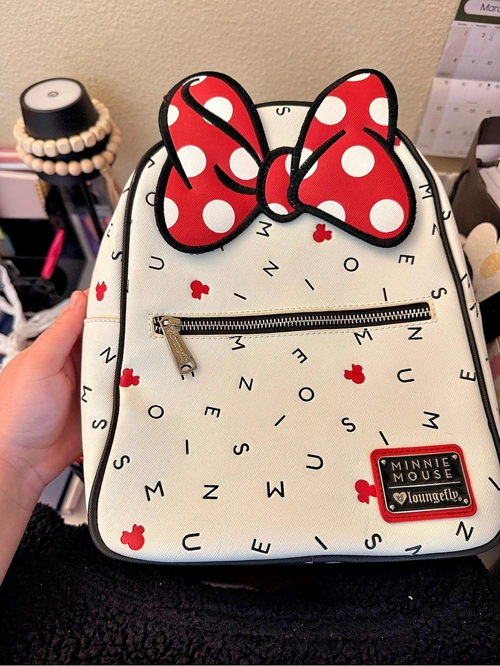 Disney Loungefly Minnie Mouse backpack Bow Backpack in White & Red